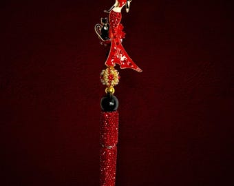Red Rhinestone Glam Pen with Fashion Lady & Black Cat Charm – Luxury Bling Writing Pen – Boss Babe Gift – Elegant Desk Accessory