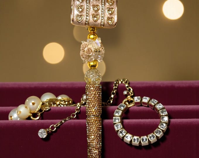 Golden Rhinestone Handbag Pen: Jeweled Desk Accessory