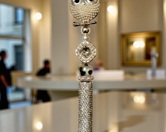 Pearl Encrusted Silver Owl Rhinestone Stylus/Pen: Elegant Writing Instrument