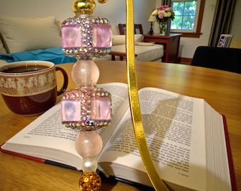 Pink Rhinestone Cubed Bookmark: Jeweled Reading Accessory