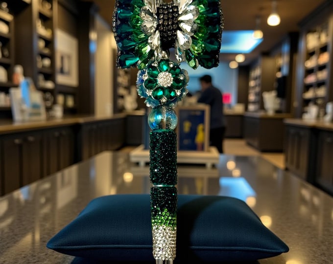 Emerald Green Acrylic Bow Bling Rhinestone Pen: Jeweled Desk Accessory