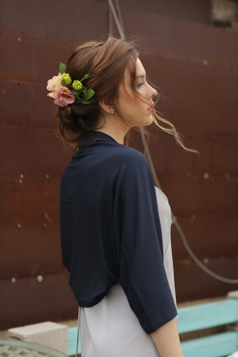 Bolero de noche negro, bolero negro para evento, boleros y boleros de manga larga para mujer, bolero negro, bolero elegante de ala de murciélago, ajuste de gran tamaño Navy