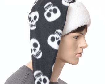 Santa Hat – Black & White Skull Fleece, Unisex Goth Christmas Hat with Sherpa Cuff Adult Men Women