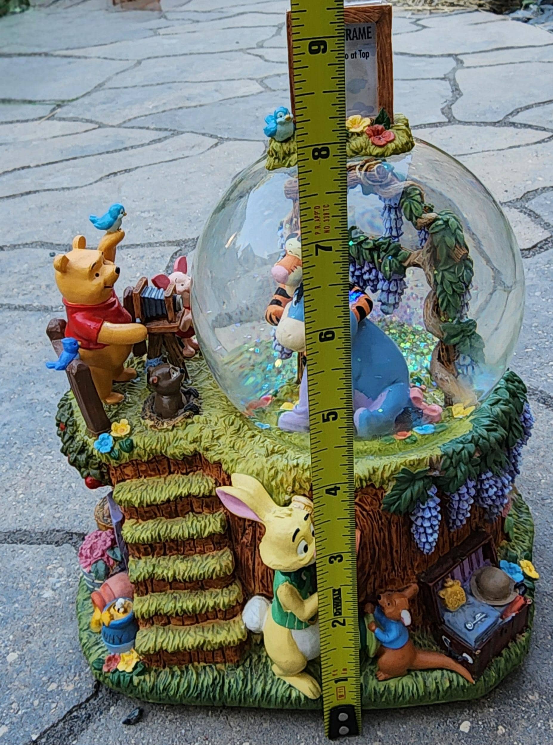 Winnie the Pooh Musical Snow Globe - Etsy Canada