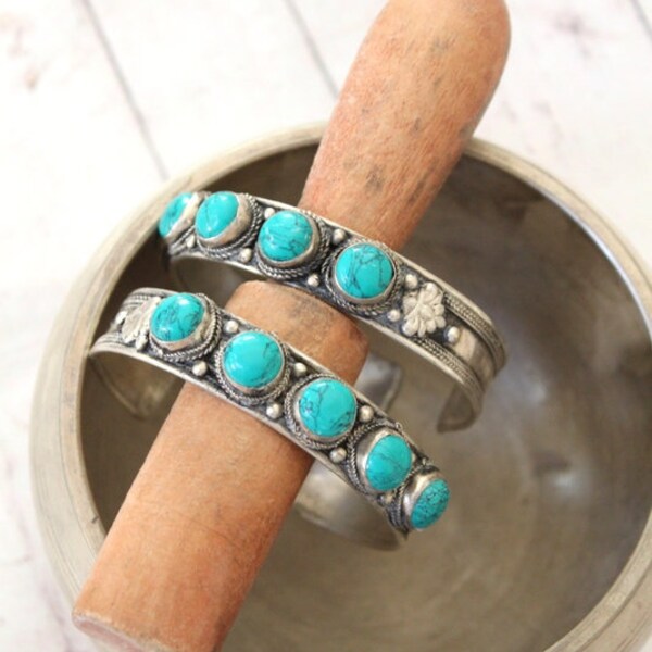 Green Turquoise bracelet- Nepali Turquoise Bangle- Tibet Open Cuff Bangle - Nepal cuff stackable bracelet - 5 turquoise stones bracelet