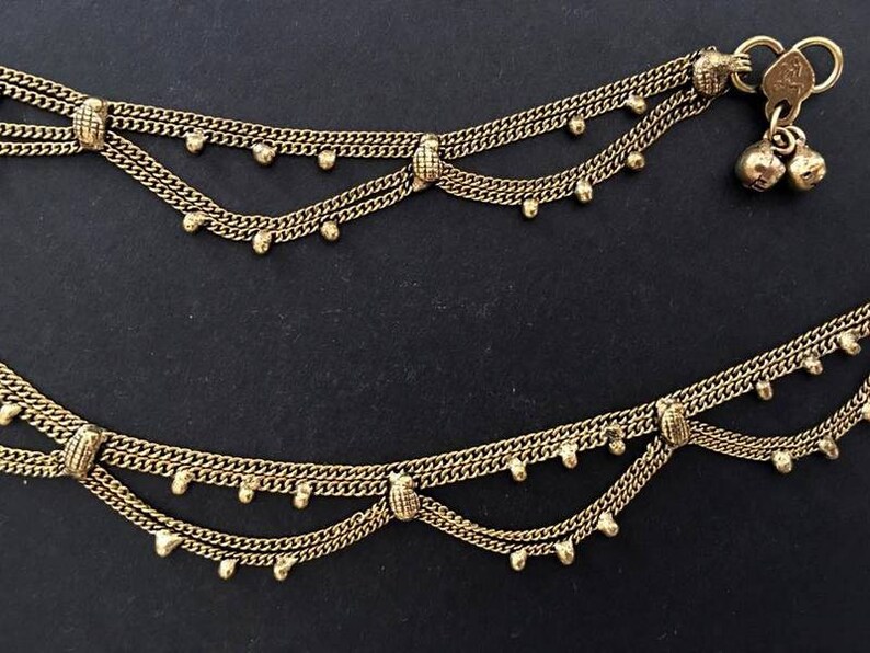 Brass anklets Tiny drops Indian Gypsy Dancer Anklets Boho Anklet Beach wedding foot jewelry Vintage Style Brass Plated Jingle Anklet