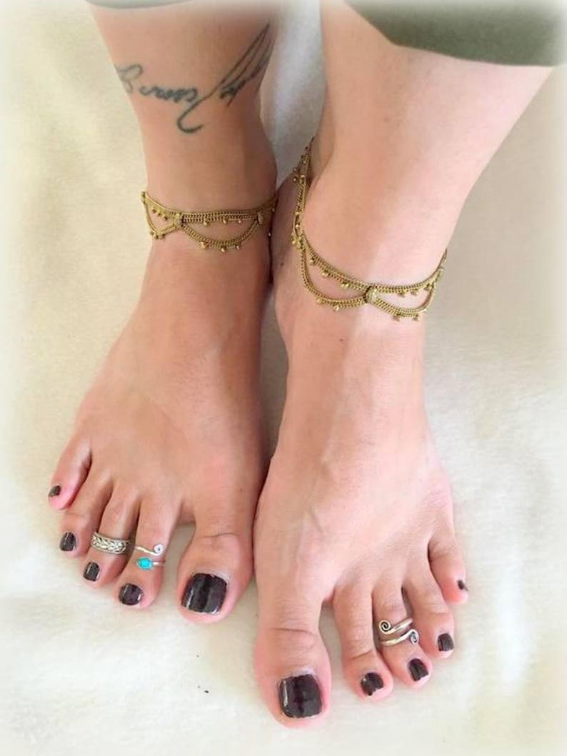 Brass anklets Tiny drops Indian Gypsy Dancer Anklets Boho Anklet Beach wedding foot jewelry Vintage Style Brass Plated Jingle Anklet