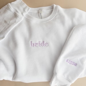 Personalized Engagement Gift for Bride to Be with Custom Date, Embroidered Bride Sweatshirt, Future Mrs Sweatshirt, Bridal Gift for Her