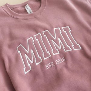 Custom Mimi Sweatshirt, Embroidered Grandma Gift, Baby Announcement Gift for Grandma, Mom Gift Sweater, Gift for Mimi, Gift for Grandmother
