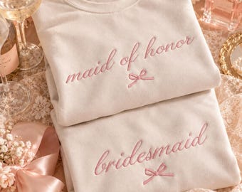 Cadeaux brodés pour demande en mariage à une demoiselle d'honneur/demoiselle d'honneur, cadeau personnalisé de la mariée, sweats à nœud papillon pour la noce, cadeaux pour enterrement de vie de jeune fille