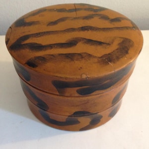 antique papier mâché fumage scorched smoke design lacquered round container