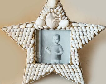 shell frame star shaped easel back