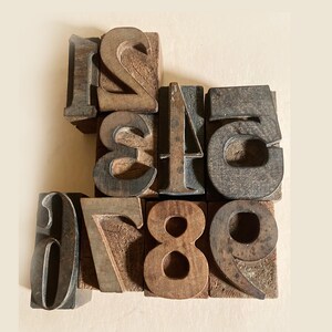 antique printers block type set numbers 1-2-3-4-5-6or9a-7-8-6or9b