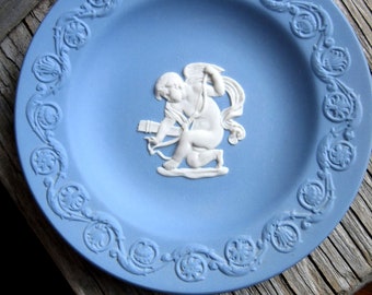 vintage cupid English Wedgwood ring tray