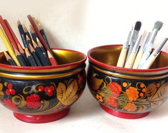 vintage pair folk art lacquer bowls berries leaves flowers in gold red and black