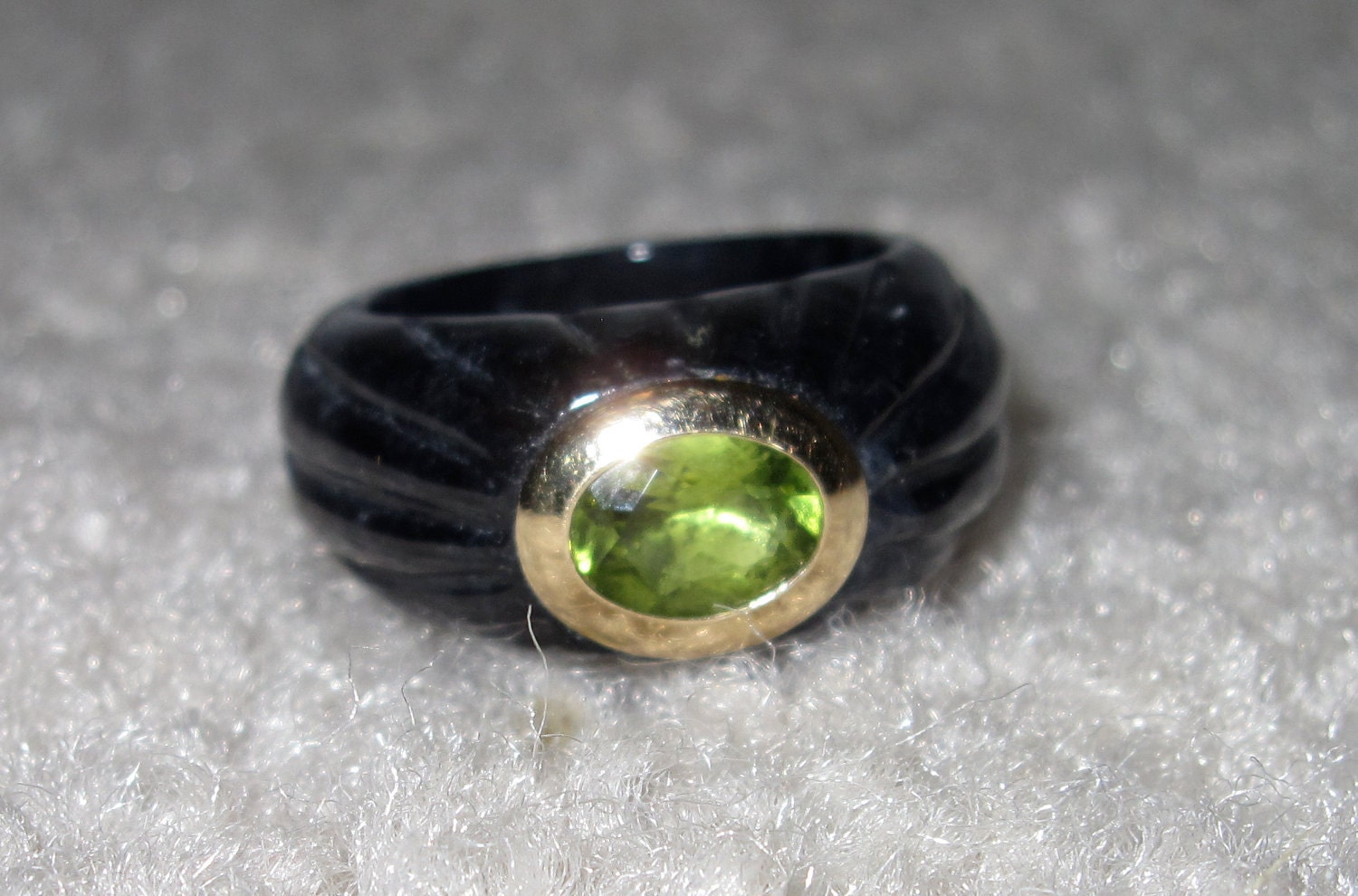 Carved Black Jade Ring 14k With Peridot Etsy