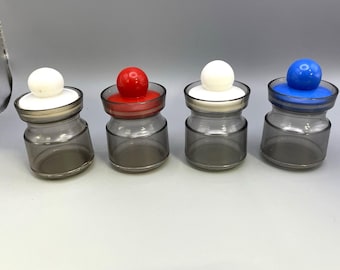 Vtg 4 Tarros de Almacenamiento MCM Organización de Escritorio Tapas de Bola Rojas Azules Blancas Retro *Leer