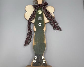 Ángel de madera tallada de arte popular primitivo, casa de campo, 15" de alto, base de madera envejecida