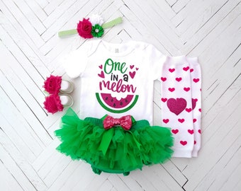 One in a Melon 1st Birthday Girl Outfit / First Birthday Bodysuit / Cake Smash Outfit / Green Tutu / Photo Prop Set / Watermelon Theme