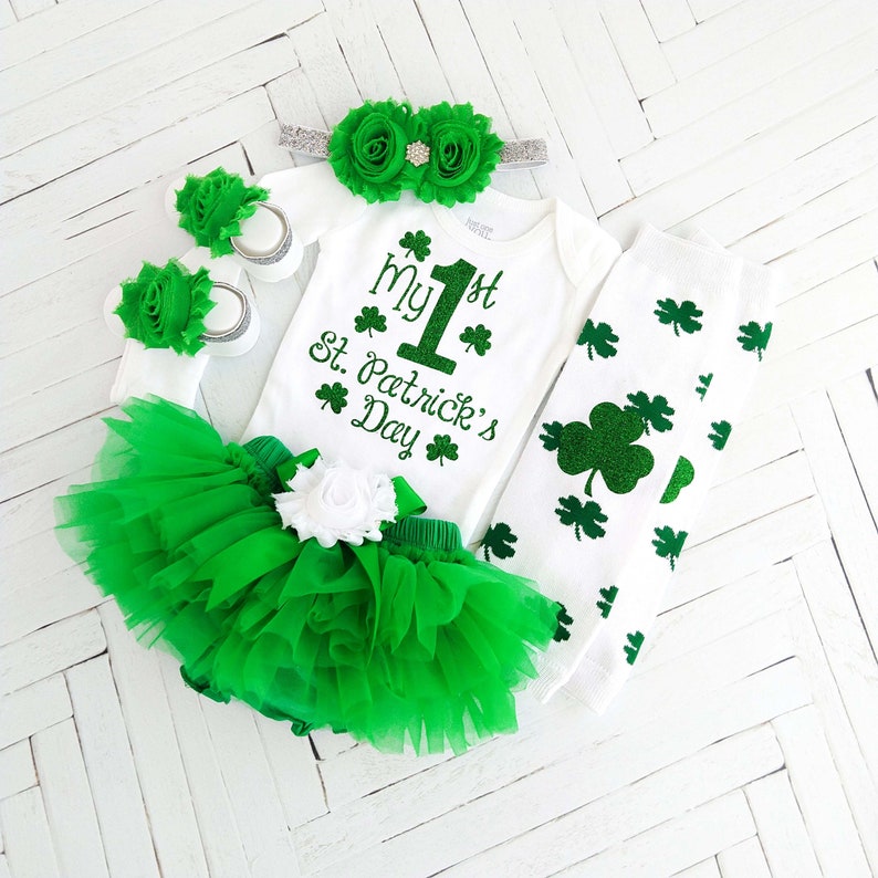 1st St. Patrick's Day Outfit, St Patricks Baby Bodysuit, Baby Girl Photo Prop, Baby Girl Outfit, Green Tutu Bloomer, Shamrock Legging,Clover image 3