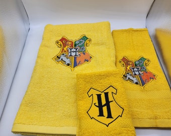 Harry Potter - 4 House Shield  on Yellow - 3 Piece Embroidered Towel Set - Bath Sheet, Hand Towel and Washcloth