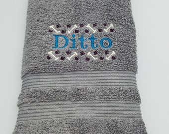 Personalized With Dog Bones & Paw Prints - Embroidered Hand Towels - Choice of Towel Colors - Bathroom Towels - Face Towels