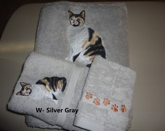 Tabby Cat Calico Cat  Embroidered Towels * Choose Your Set and Towel Color * Bath Sheet, Bath Towel, Hand Towel and Washcloth * Free Ship