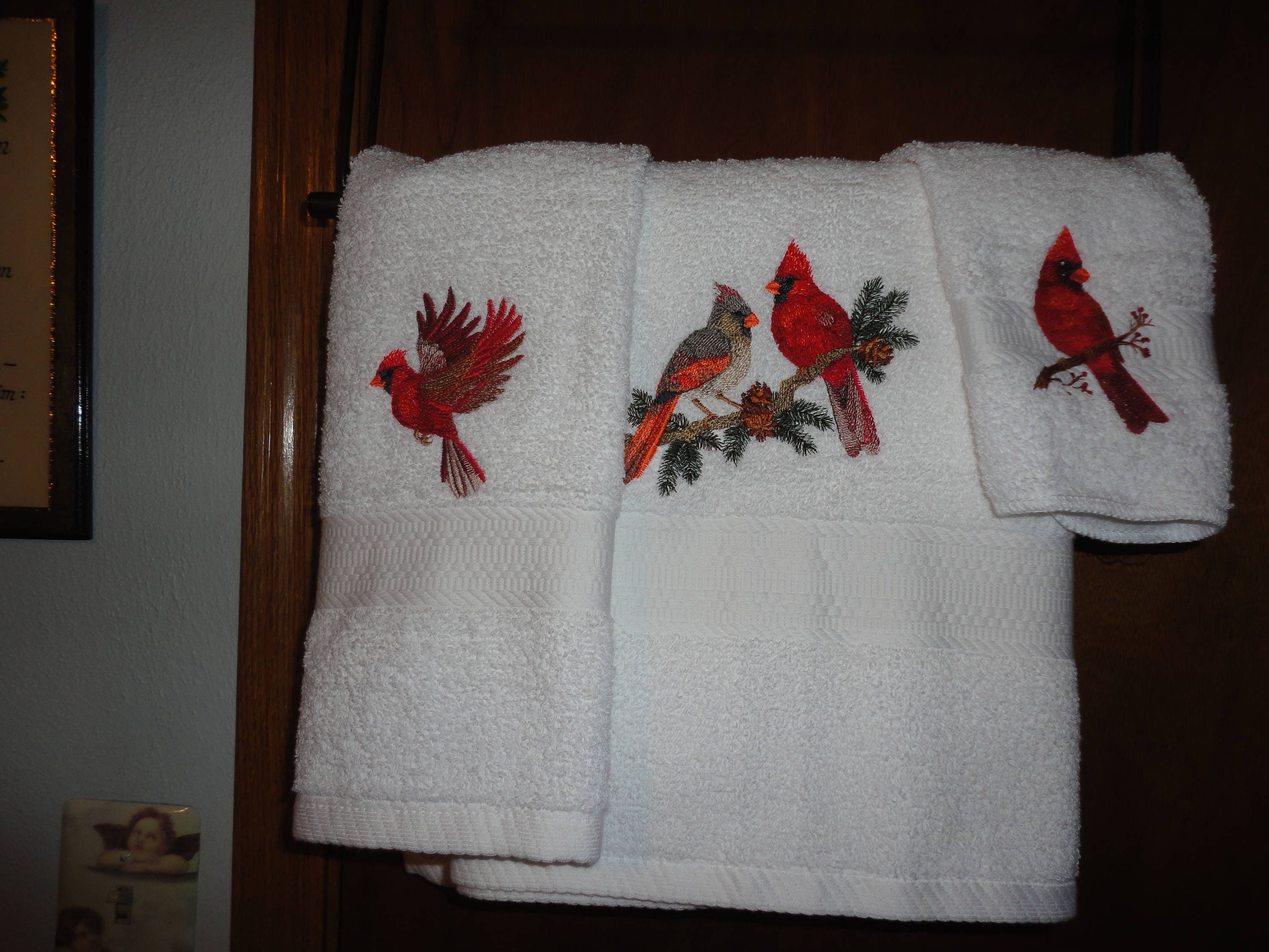 Red Birds Cardinals Embroidered Bath Towel Set Bath Etsy