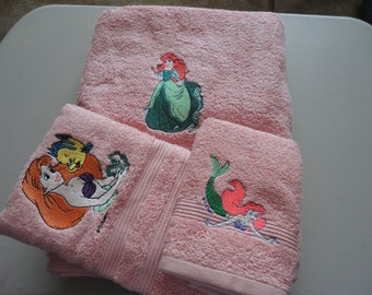 Little Mermaid Ariel on Peach - 3 Piece Embroidered Towel Set - Bath Towel, Hand Towel and Washcloth - Ready To Ship