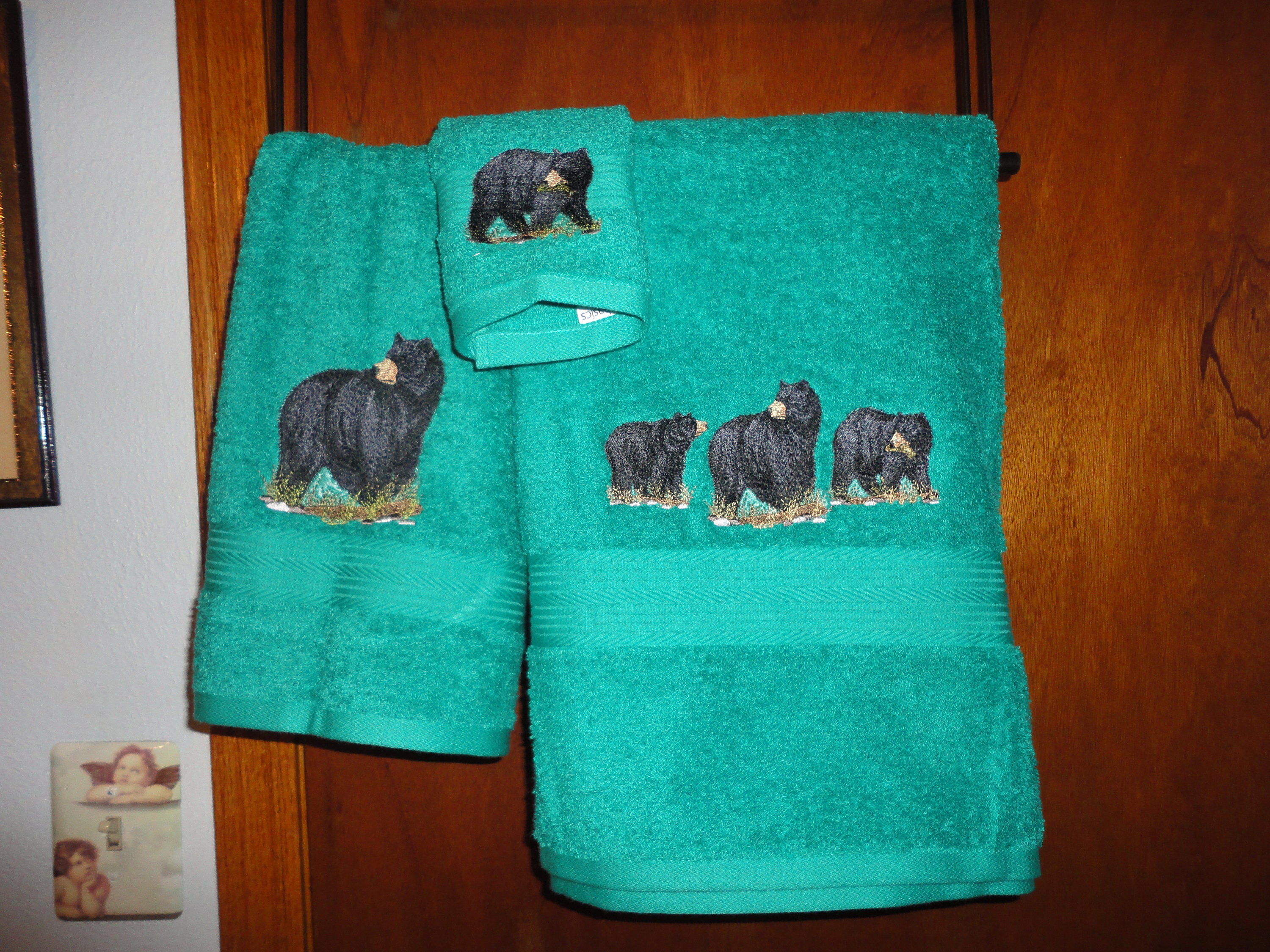 Black Bear Trio Embroidered Bath Towel Set Bath Towel Etsy