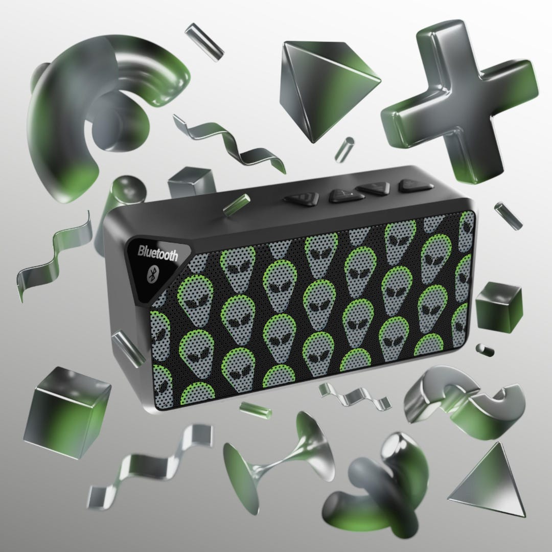 Talk Machine Green Green Alien Pattern Bluetooth Speaker | Portable Travel Speaker - Etsy