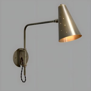 Halverwege de eeuw ruwe messing wandkandelaar Paar Italiaanse lichte wandkandelaar leeslamp spoetnikverlichting