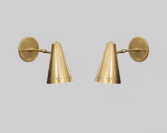真鍮製壁取り付け用燭台（ペア）ミッドセンチュリーモダンコーンライトハンドメイドメタル器具寝室バスルーム廊下アクセント照明装飾ギフトUSA