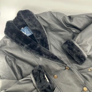 Vintage Tre Esse Italy Faux Leather Fur Trim Jacket Size 54 XL Missing Button