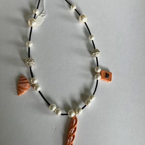 charms necklace, bread necklace, pearls necklace