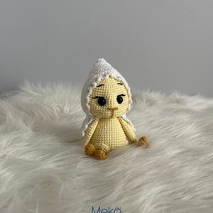 Crocheted Baby Chick