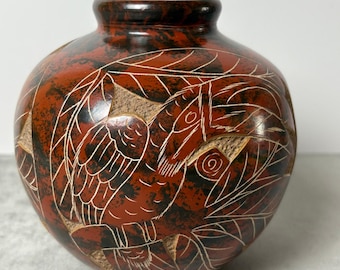 Nicaragua Pottery Vase Hand Carved Cut Design Clay Pot Iguana Lizard Bird Monkey
