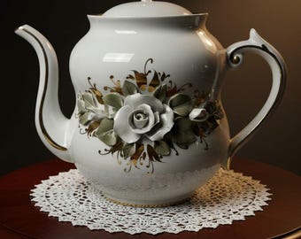 Fenix Porcelain Hand-Made Kislovodsk Russian Floral Gold Trim Teapot
