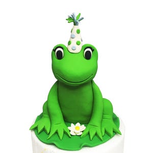 Frog Cake Topper with Party Hat – Handmade Fondant Amphibian Figurine for Kids Birthday