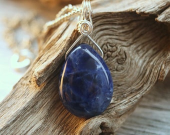 Sodalite Pendant Necklace, Yoga Necklace, Healing Crystal, Gift for Mom