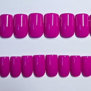 Gel-X Press-on Nagelverlängerungen: Majestic Violet