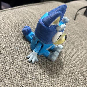 Hand-Painted Bluey Fidget Toy | 3D Printed Articulated Figure for Kids and Fans | Sensory Toy for Play & Collecting