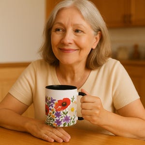 Nana&#39;s Wildflowers Accent Mug,  Floral Design Coffee Cup, Gift for Her, Mother&#39;s Day Mug, Tea Lover&#39;s Gift, Unique Kitchen Decor