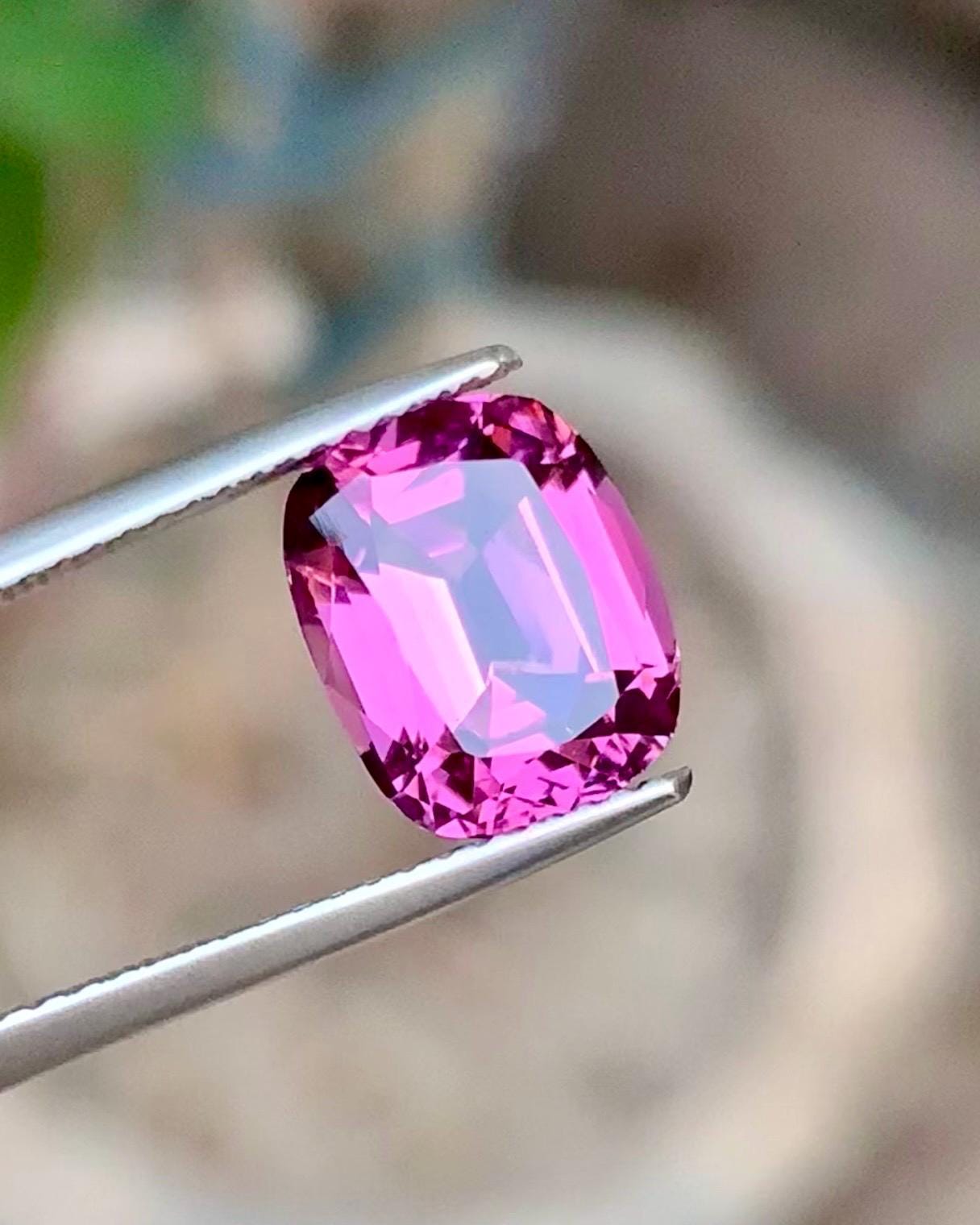 3.58 Carats Purple Spinel – Natural Unheated Gem from Tanzania – AIG Certified – Rare Loose Gemstone for Custom Jewelry
