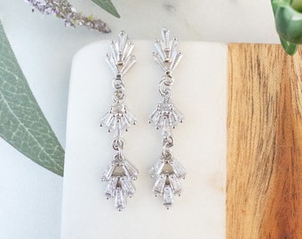 Silver Art Deco Earrings Boho Bridal Dangle Earrings Crystal Baguette Earrings for Wedding Shower Gift 1920s Inspired Gatsby Gala Earrings