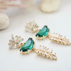 Gold Green Art Deco Earrings Emerald Art Deco Bridal Earrings Woodland Wedding Jewelry Vintage Earrings 1920s Earrings Rhinestone Earrings