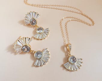 Holiday Jewelry Set Christmas Gift for Wife Art Deco Necklace and Earrings Glam Party Jewelry Idea 1920s Gatsby Inspired New Years Eve Style