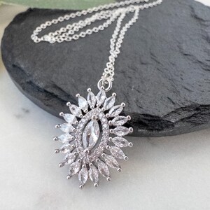 Marquise pendant necklace silver