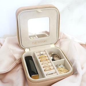 Travel Jewelry Case, Beige Travel Jewelry Box with Mirror, Small Jewelry Case, Vegan Leather Jewelry Case, Travel Lover Gift, Teen Gift