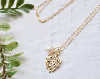 Dainty Monstera Leaf Necklace Gold Monstera Necklace Plant Lover Gift Monstera Pendant Necklace Dainty Jewelry for Nature Lover Hawaii Gift